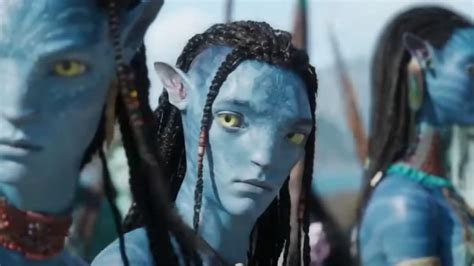 Avatar 2 dépasse les 2 milliards de dollars de recettes en 5 semaines.